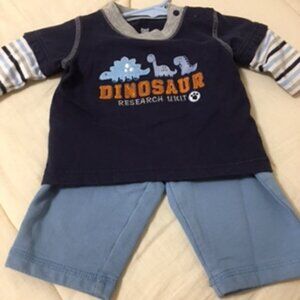 Carter's 2-Piece Boy's Set  Size 3 Months